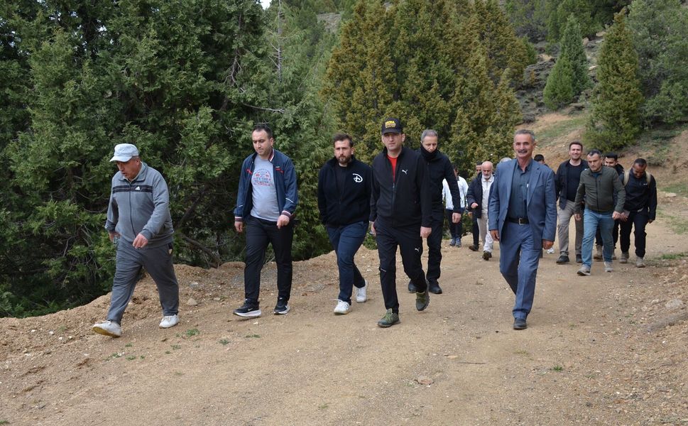 Afşin’de Doğa Yürüyüşüyle Sağlıklı Yaşam ve Doğa Bilinci Öne Çıktı