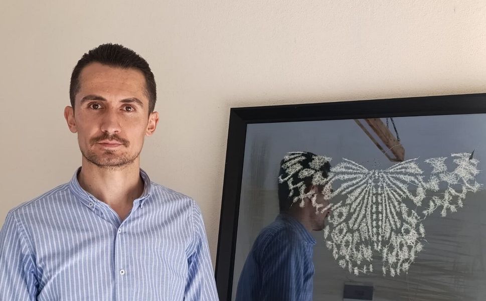 Camı Çatlatarak Sanata Uzanan Yolculuk