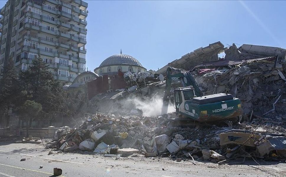 146 Kişinin Öldüğü Site Davasında Hüküm: Müteahhide Ceza, Kamu Görevlilerine Beraat