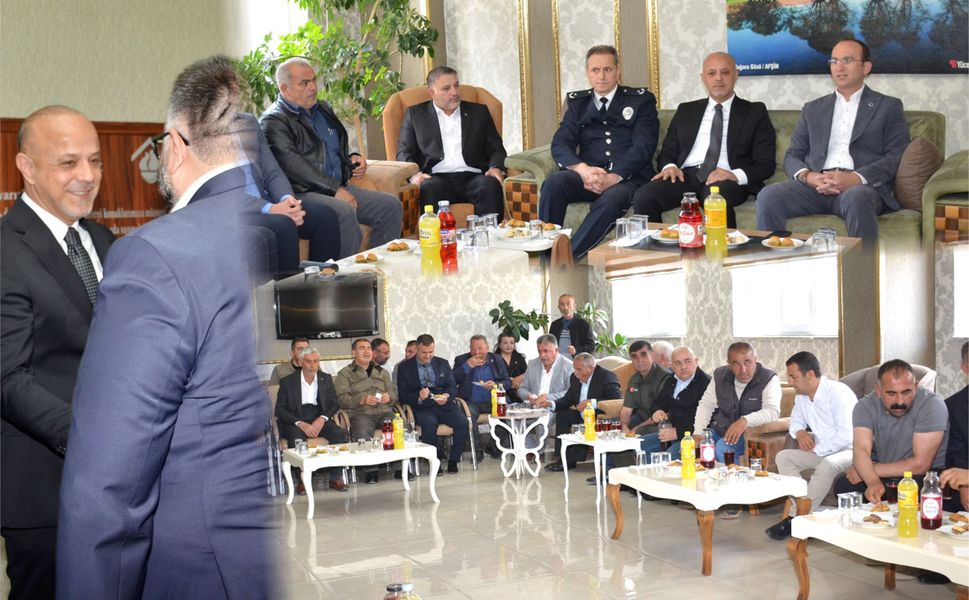 Afşin’de Bayramlaşma Programı Yoğun Katılımla Gerçekleştirildi