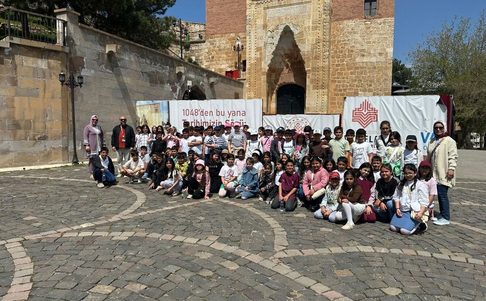 TEAŞ İstiklal İlkokulu Öğrencilerinden Ashab-ı Kehf Külliyesi’ne Gezi