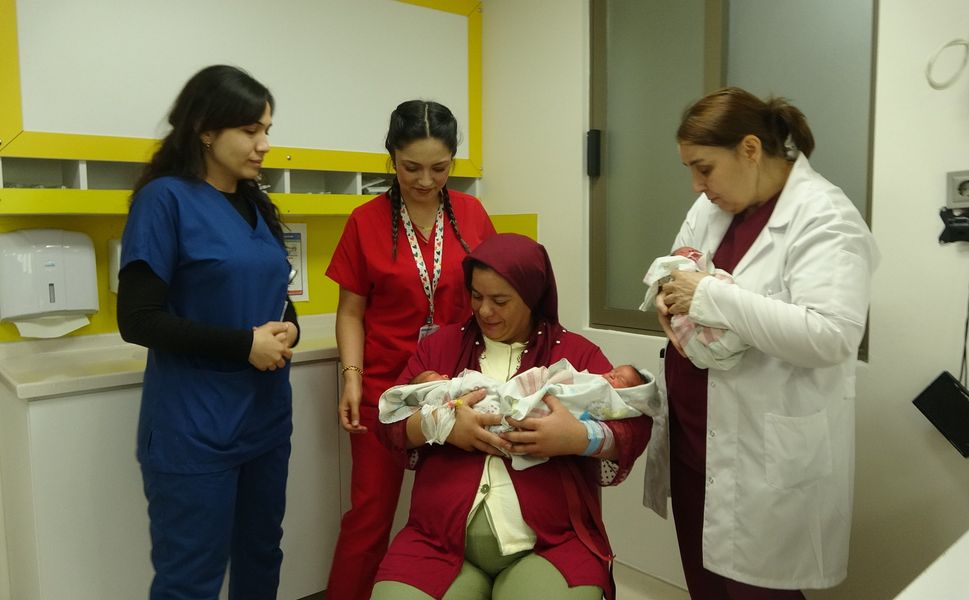 10 Yıllık Hasret Üçüz Bebek Sevinciyle Taçlandı