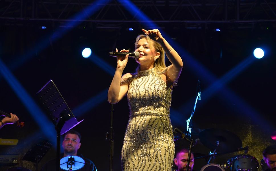 Afşin Gençlik Festivali’nde Aynur Özdemir Rüzgârı Esti