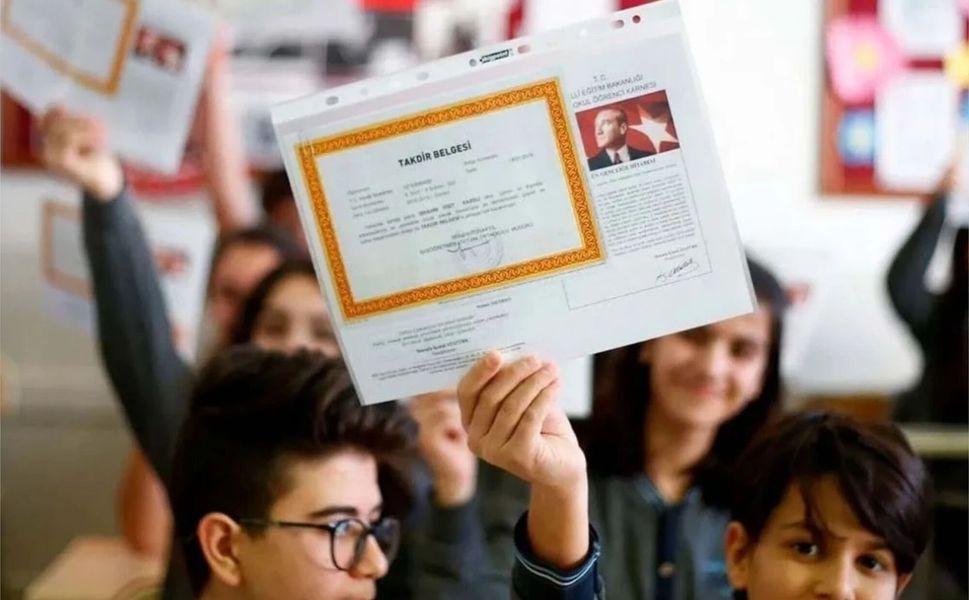 Afşin’de 17 Bin 527 Öğrenci Karne Heyecanı Yaşayacak