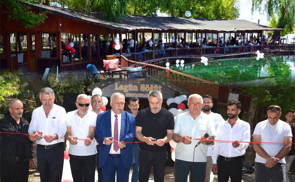 Eşsiz Göl Manzarasıyla Lagün Söğüt Restaurant Hizmete Açıldı