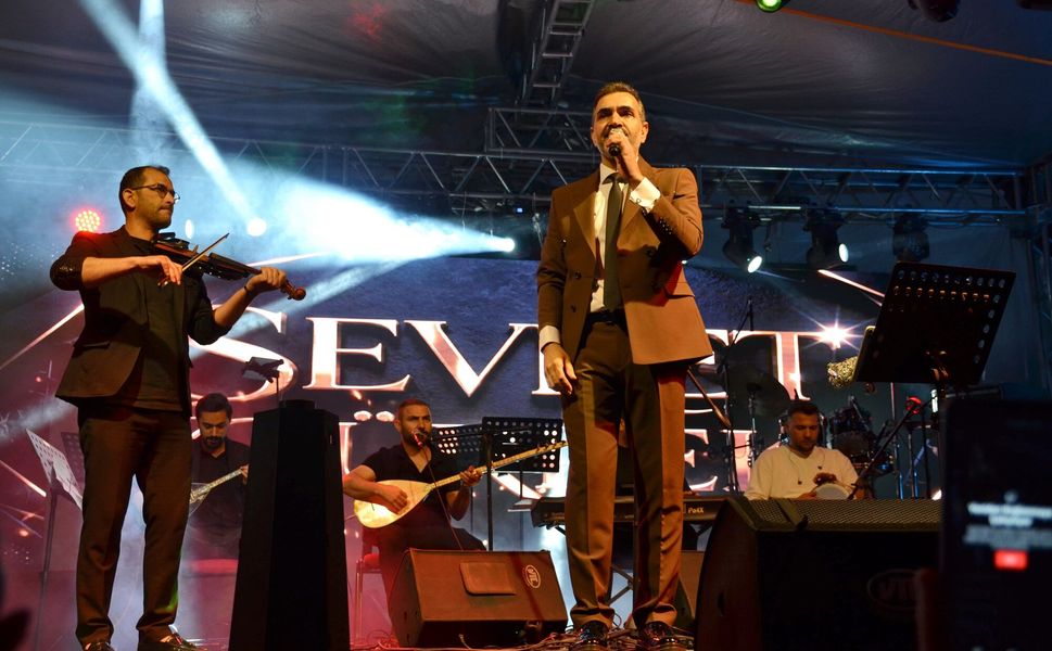Gençlik Festivali’nde Şevket Gürlek Performansı Büyük Beğeni Topladı