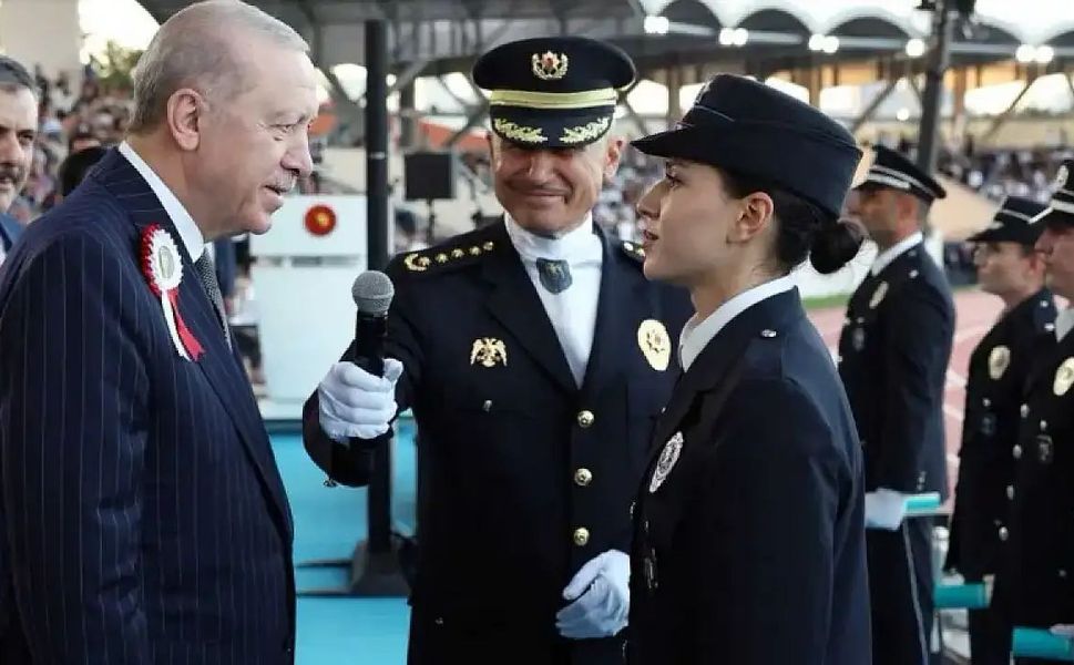 PMYO Birincisi Elbistanlı Genç Polisin Görev Yerini Erdoğan Belirledi