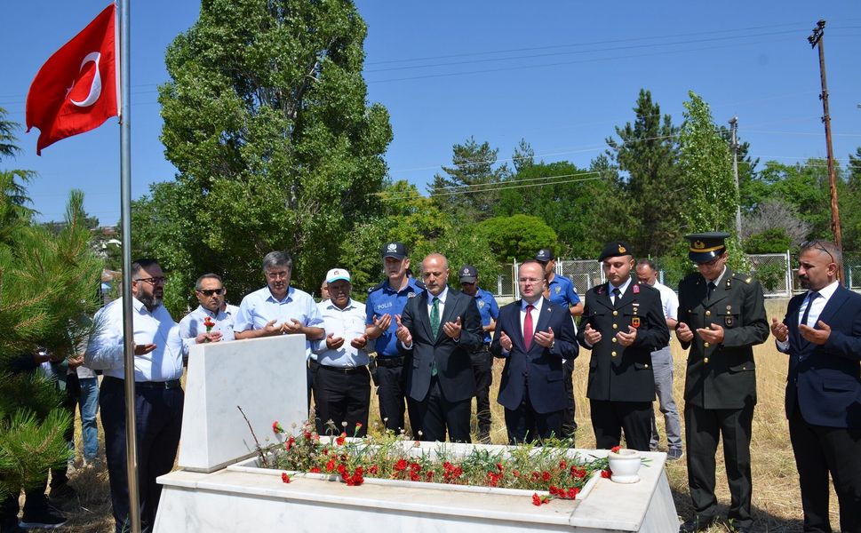 Afşin’de 15 Temmuz Demokrasi ve Milli Birlik Günü’nde Şehitler Anıldı