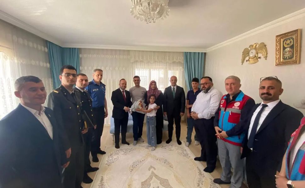 Afşin'de 15 Temmuz Kapsamında Şehit Ailesi ve Gaziye Anlamlı Ziyaret