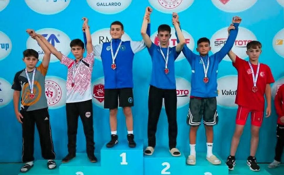 Afşinli Minik Güreşçilerden Türkiye Şampiyonası’nda Büyük Gurur