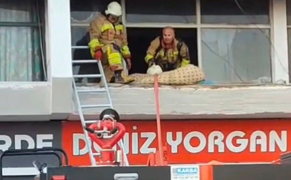 İş Yeri Yangını Paniği! İtfaiyenin Hızlı Müdahalesi Faciayı Önledi