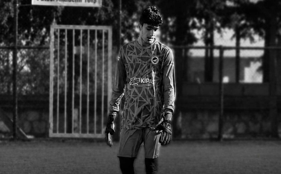 İstiklalspor'un Genç Kalecisi Kerem Çelik'ten Acı Haber