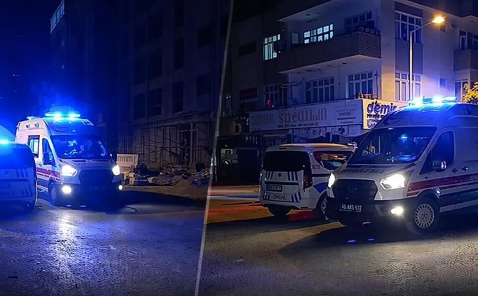 Bıçaklı Kavga Kanlı Bitti : 1 Kişi Göğsünden Yaralandı