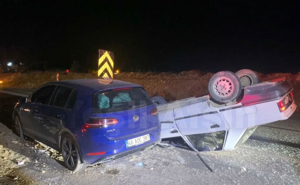 Kavşakta Ortalık Savaş Alanına Döndü! 3 Yaralı