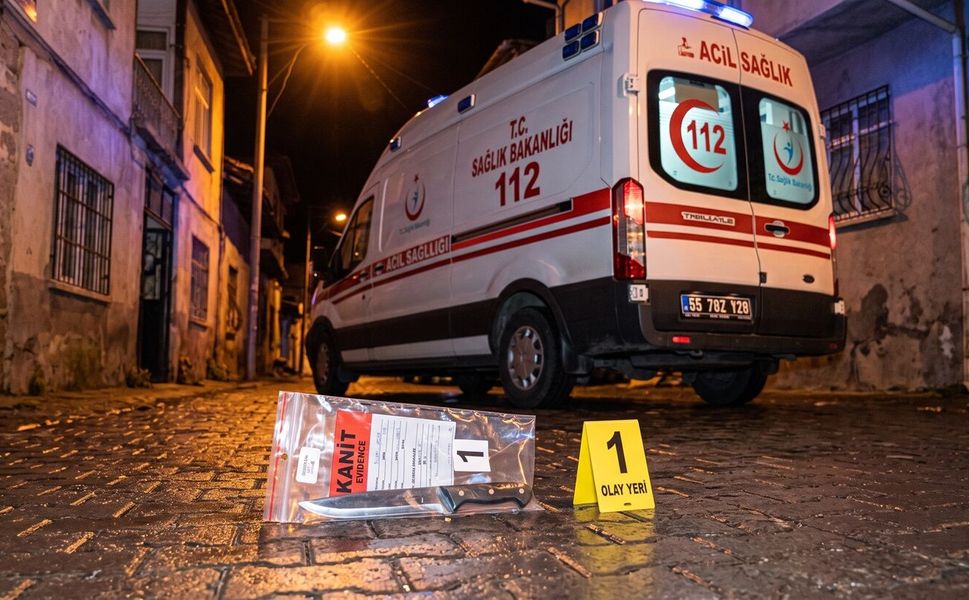 Afşin’de Evde Bıçaklı Kavga: 4 Kişi Yaralandı