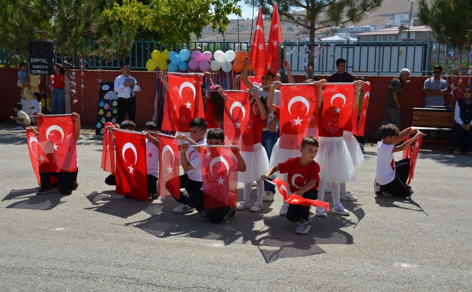 Afşin’de İlköğretim Haftası Coşkuyla Kutlandı