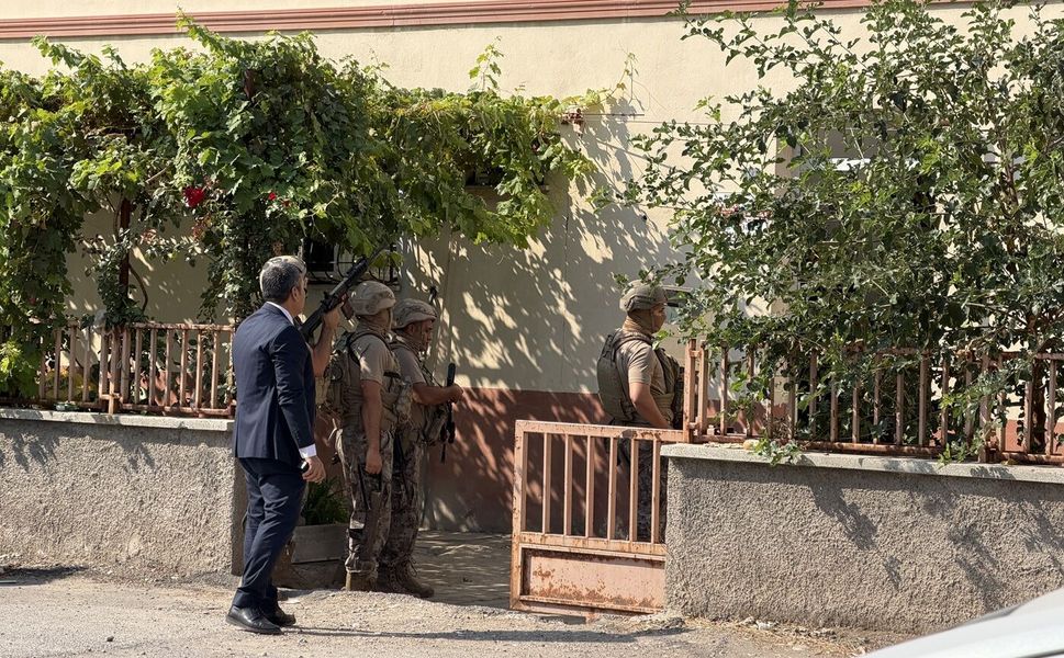 Ailesini Keserle Rehin Alan Zanlıya Özel Harekat Operasyonu
