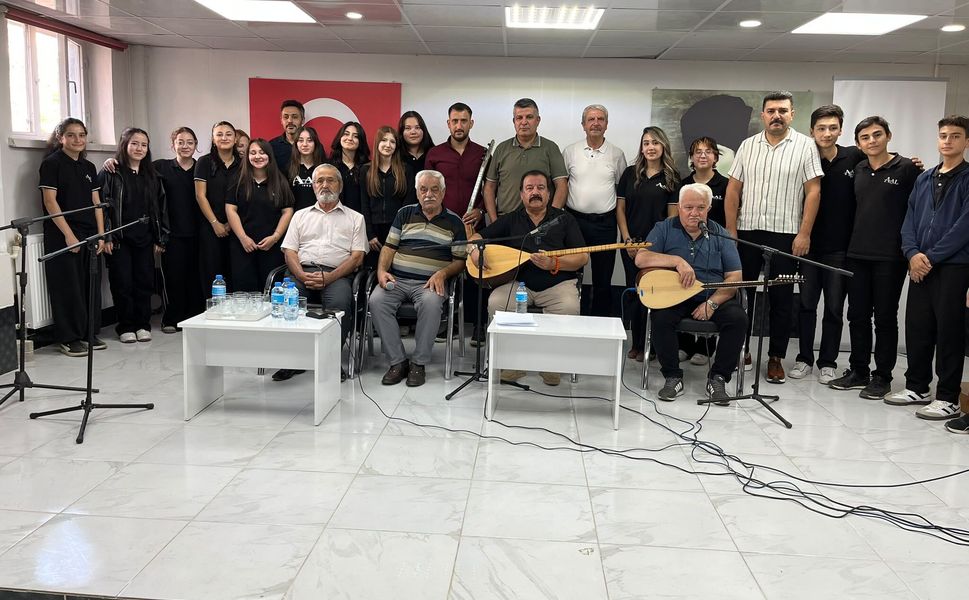 Âşıklık Geleneği Afşin Anadolu Lisesi’nde Gençlerle Buluştu