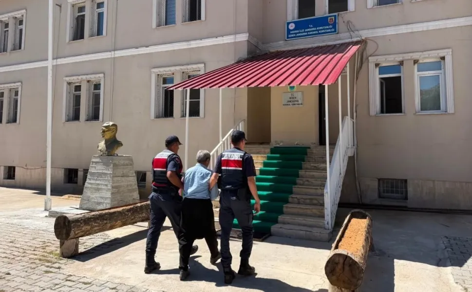 Köpeği Traktöre Bağlayıp Sürükleyen Şüpheli Yakalandı