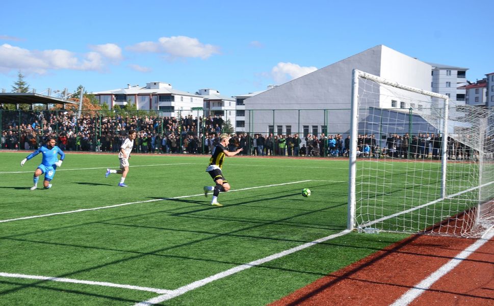 Afşin Spor Sezona Galibiyetle Başladı: İlk Maçında 2-1 Kazandı