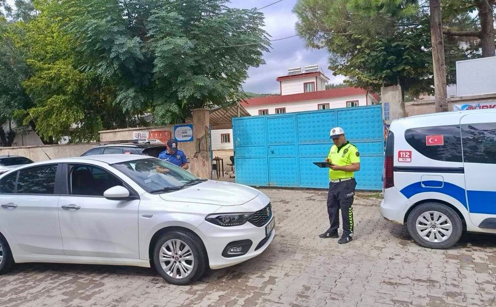 Okul Önlerinde Denetim, Bin 646 Kişi Sorgulandı