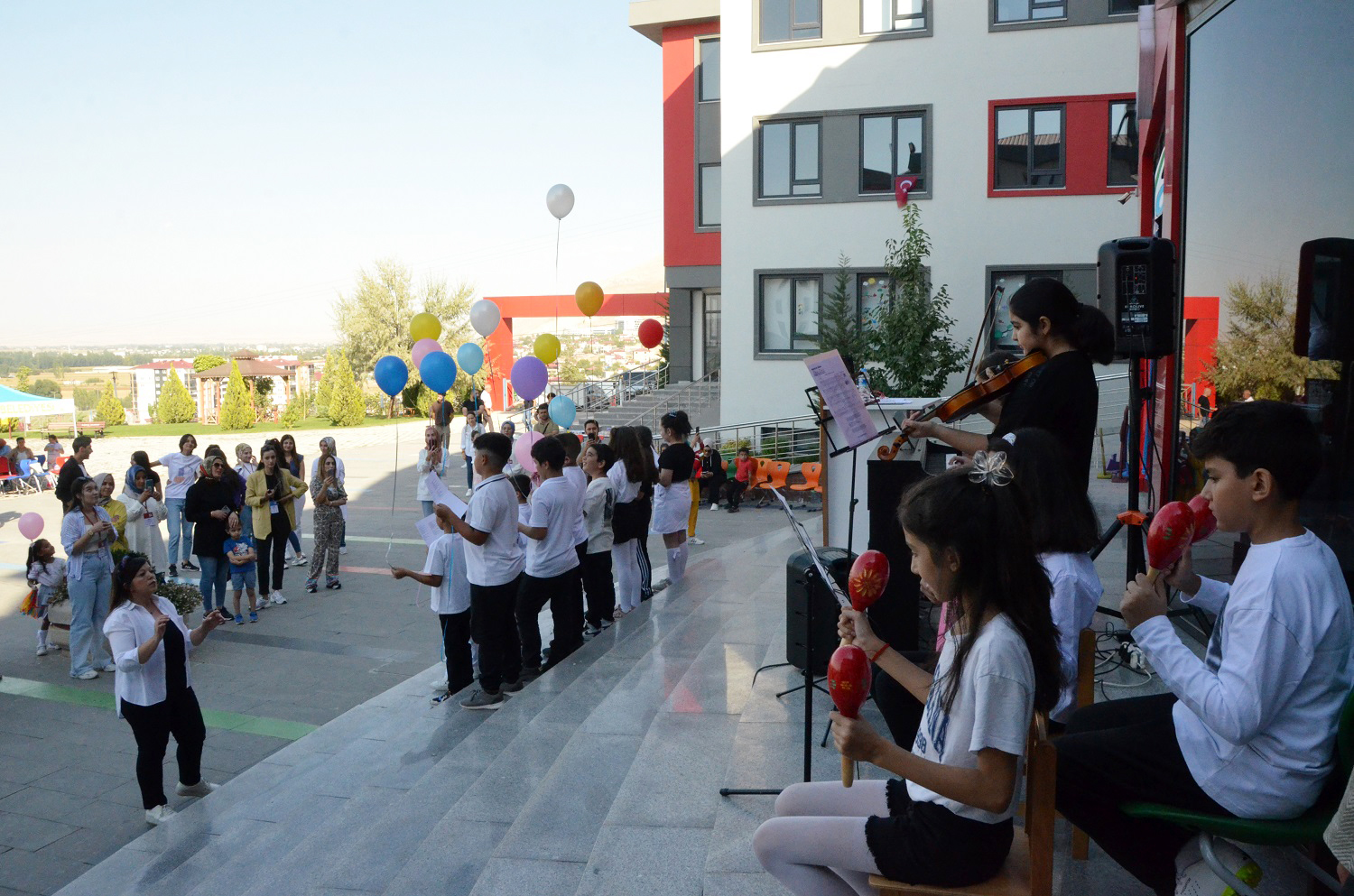 Bahçeşehir Koleji 2.ilköğretim şenliği (22)