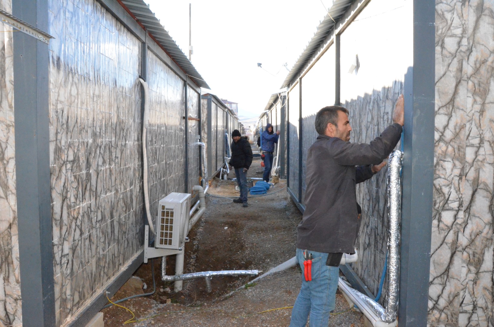 Afşin konteyner kent kış hazırlığı (5) (Large)