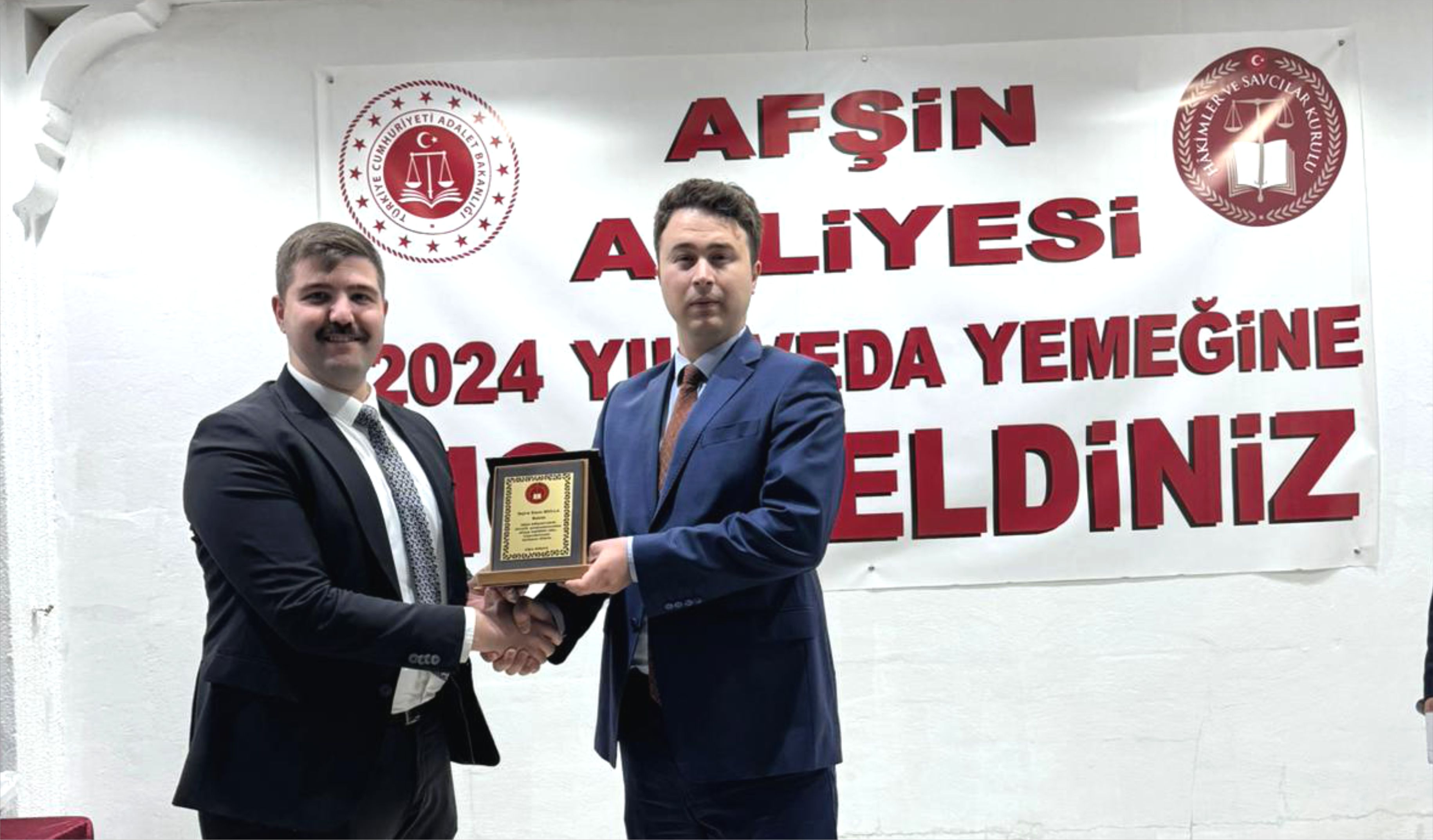 Afşin’de Tayini Çıkan Hakim Ve Savcılara Veda Yemeği Düzenlendi (6)