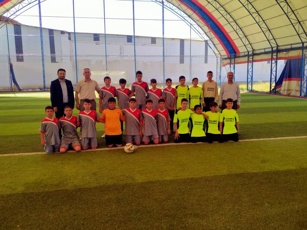 Kahramanmaraş'ta Ortaokullar Arası Futbol Turnuvası Başladı(1)