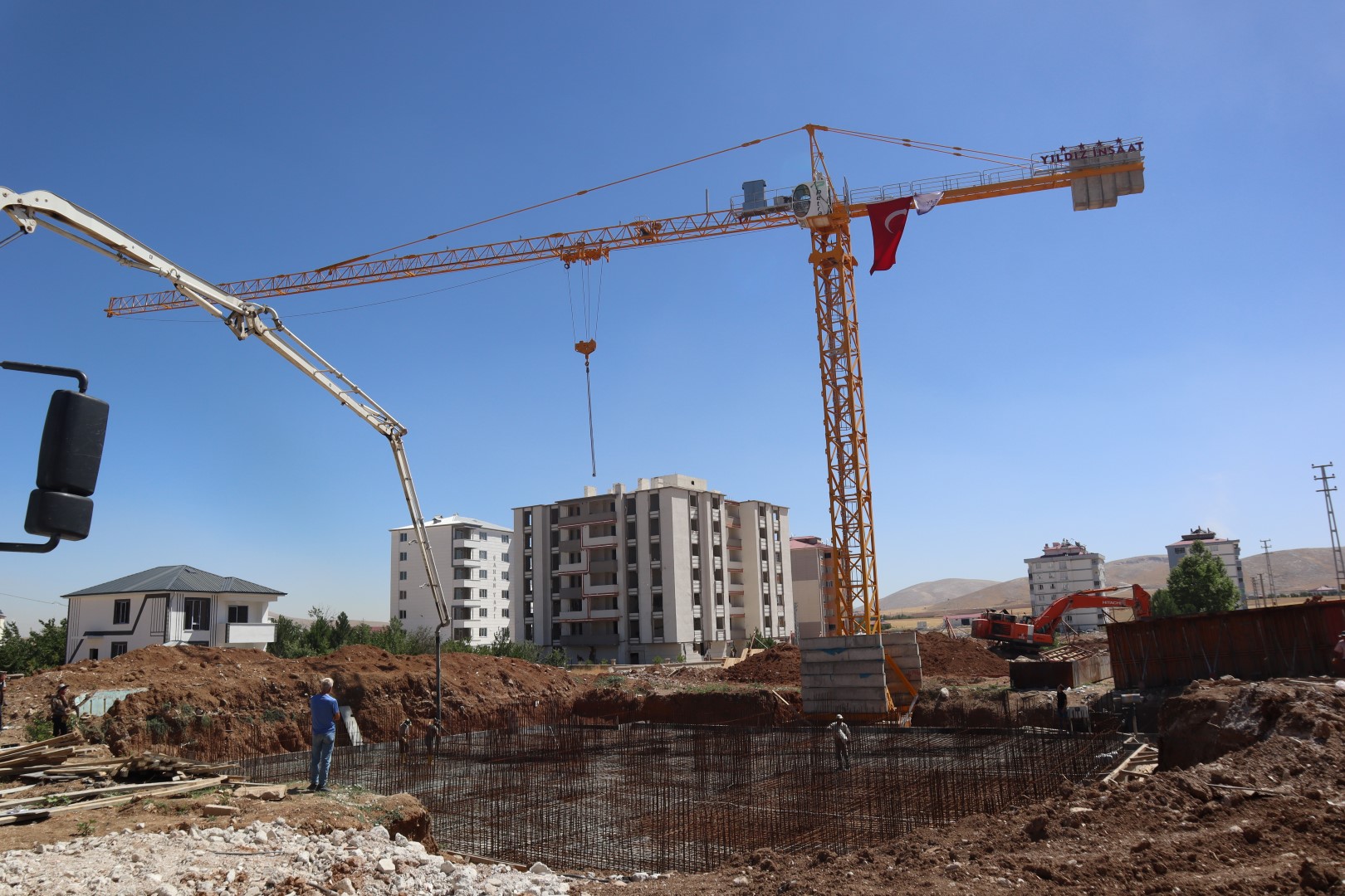 Yıldız İnşaat, Afşin’de Yerinde Dönüşümün Temeli Attı (11)