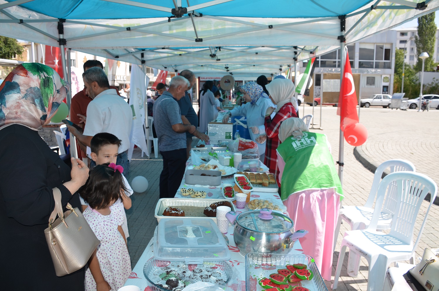 Afşin’de Filistin’e Destek Kermesi Düzenlendi (1)