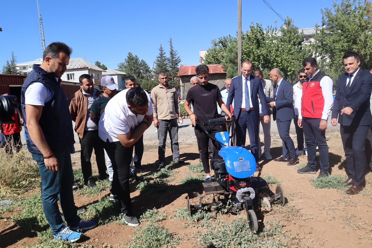 Afşin'de Üreticiye Hibeli Çapa Motoru Dağıtıldı (10)