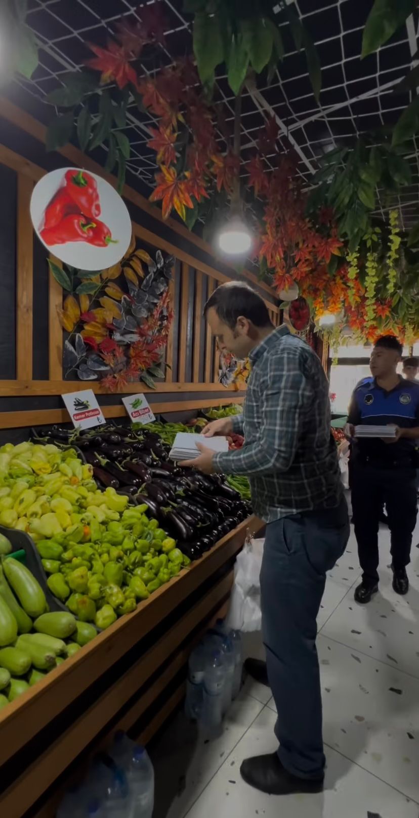 Afşin’de Zabıta Ekipleri Esnafı Denetliyor7