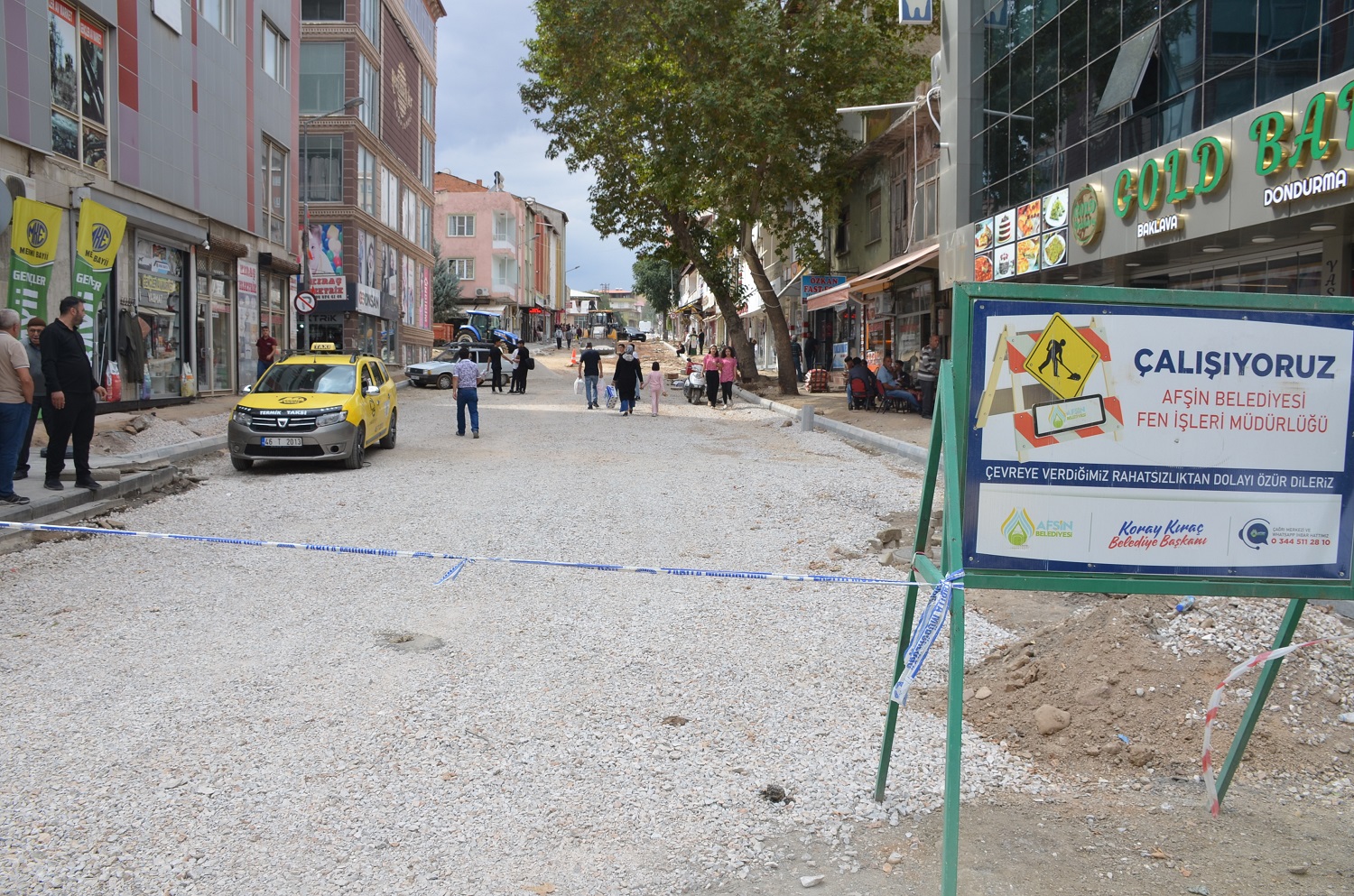 Başkan Kıraç, Fevzi Çakmak Caddesi'ndeki Çalışmaları Yerinde İnceledi (9)