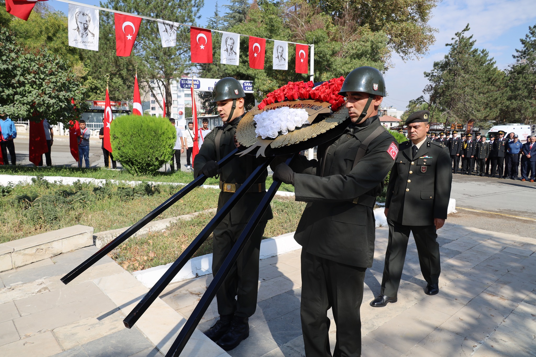 Elbistan’da Peygamberimiz Ve Şahsiyet İnşası Konulu Konferans 2