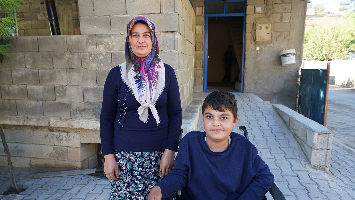 Özel Gereksinimli Şerefcan’ın Ulaşım Sorunu Büyükşehir’le Çözüldü (3)