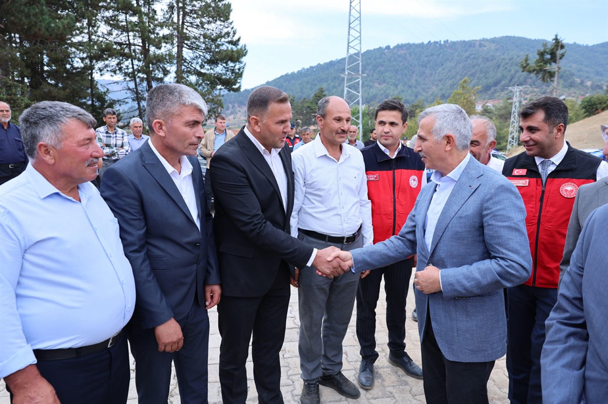 Türkoğlu İlçesi’nde Çilek Üreticileri Birliğine % 75 Hibe İle Ön Soğutmalı Çilek Soğuk Odası Yaptırıldı1