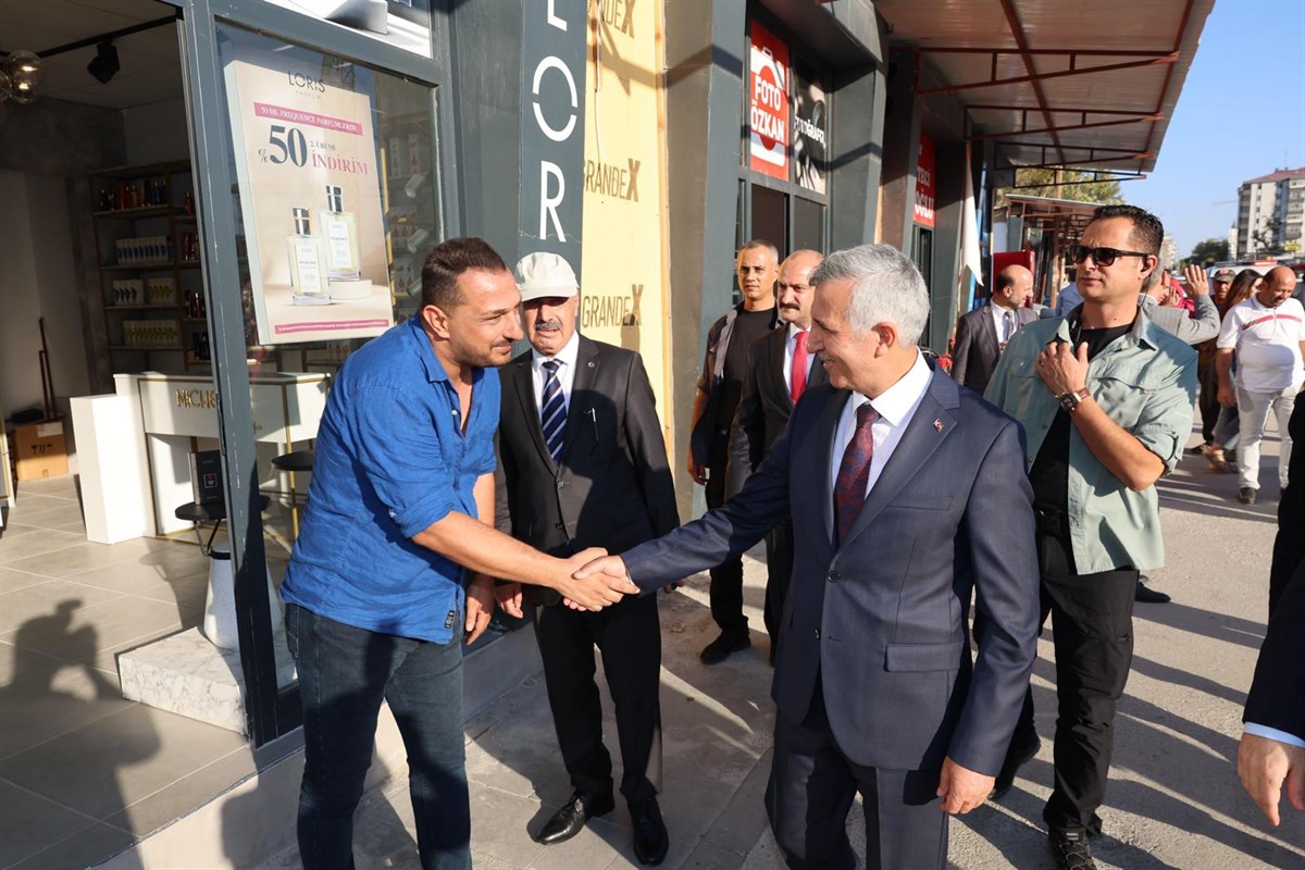 Vali Ünlüer, Trabzon Caddesi’nde İncelemelerde Bulundu