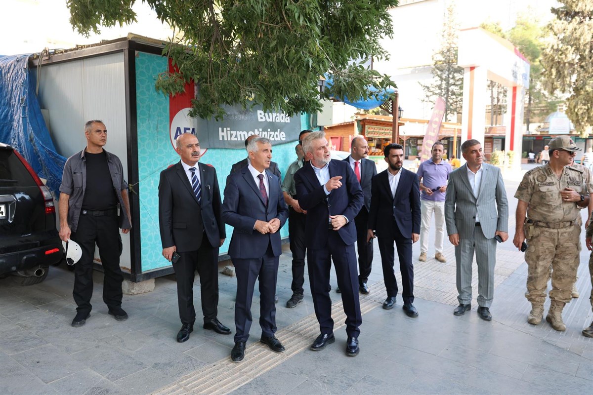 Vali Ünlüer, Trabzon Caddesi’nde İncelemelerde Bulundu14