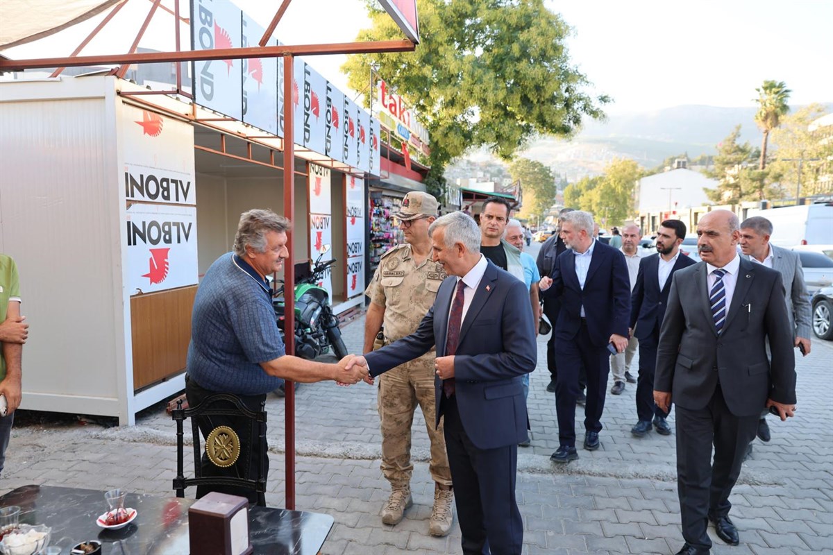 Vali Ünlüer, Trabzon Caddesi’nde İncelemelerde Bulundu9