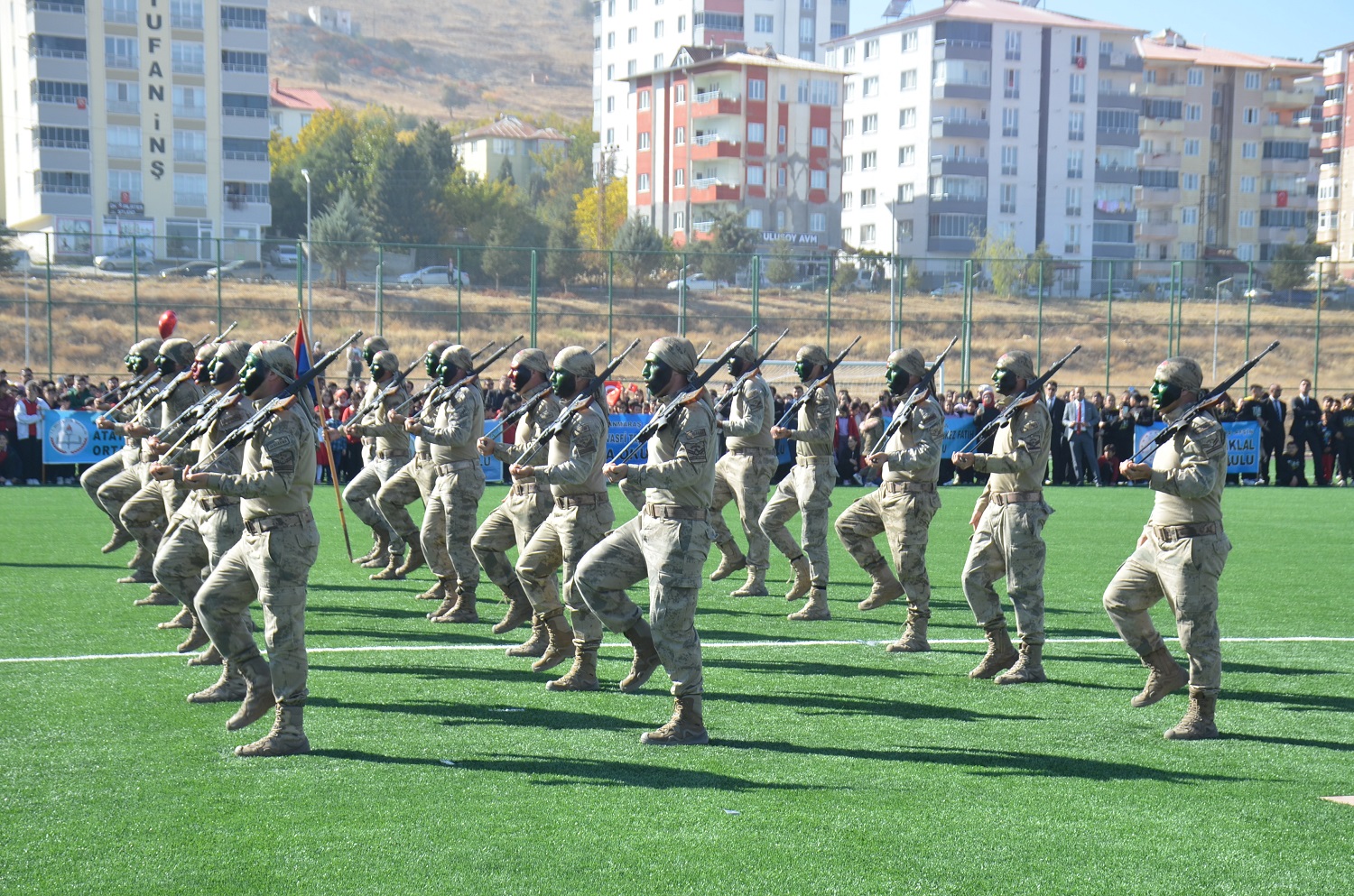 Afşin’de Cumhuriyet’in 101. Yılı Büyük Coşkuyla Kutlandı (22) Kopya