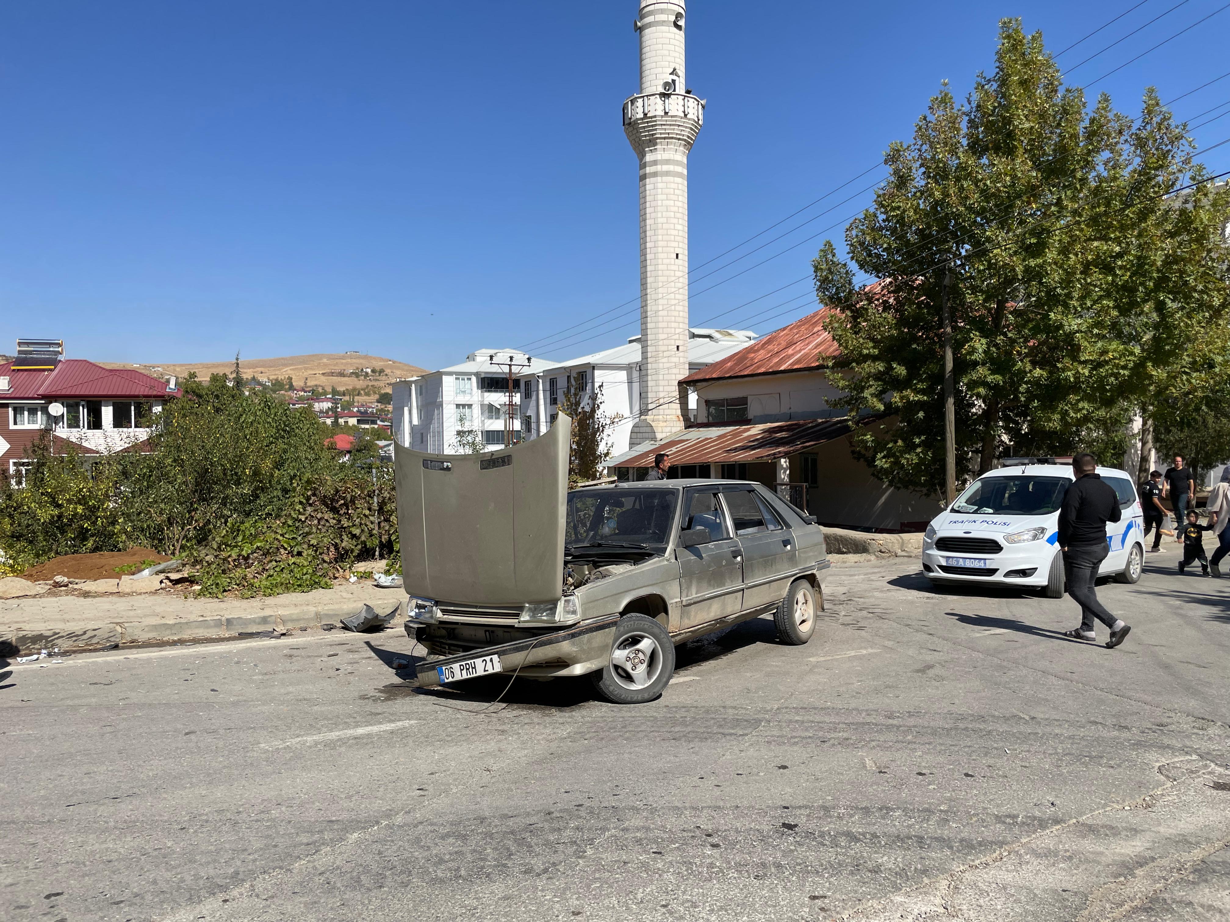 Afşin’de Trafik Kazası 1 Yaralı5