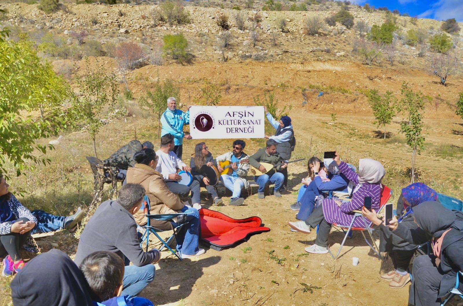 Dernek Başkanı Selçuk Kösebalaban, 12