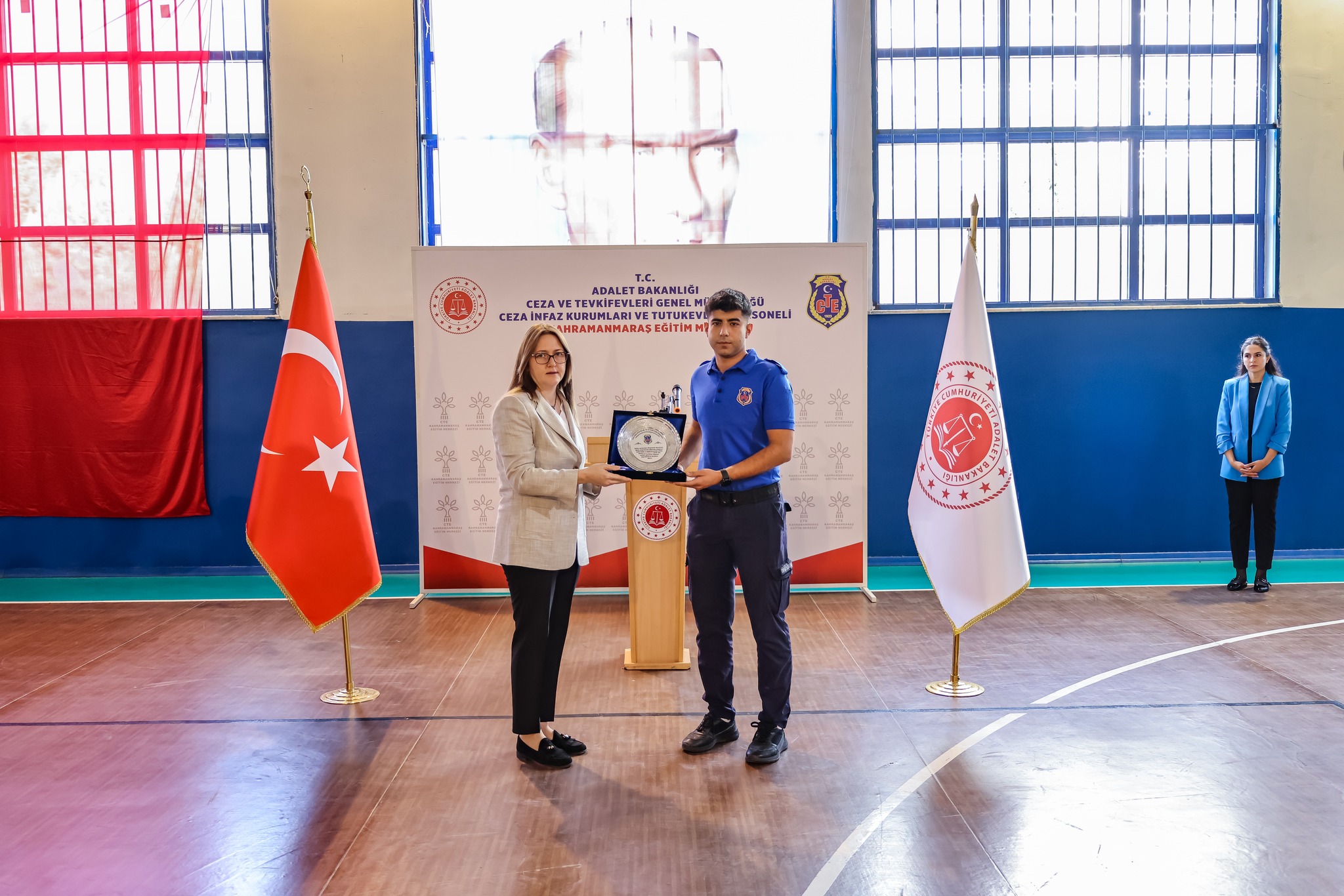 Eğitimlerini Tamamlayan İnfaz Ve Koruma Memurlarına Yemin Töreni Düzenlendi4