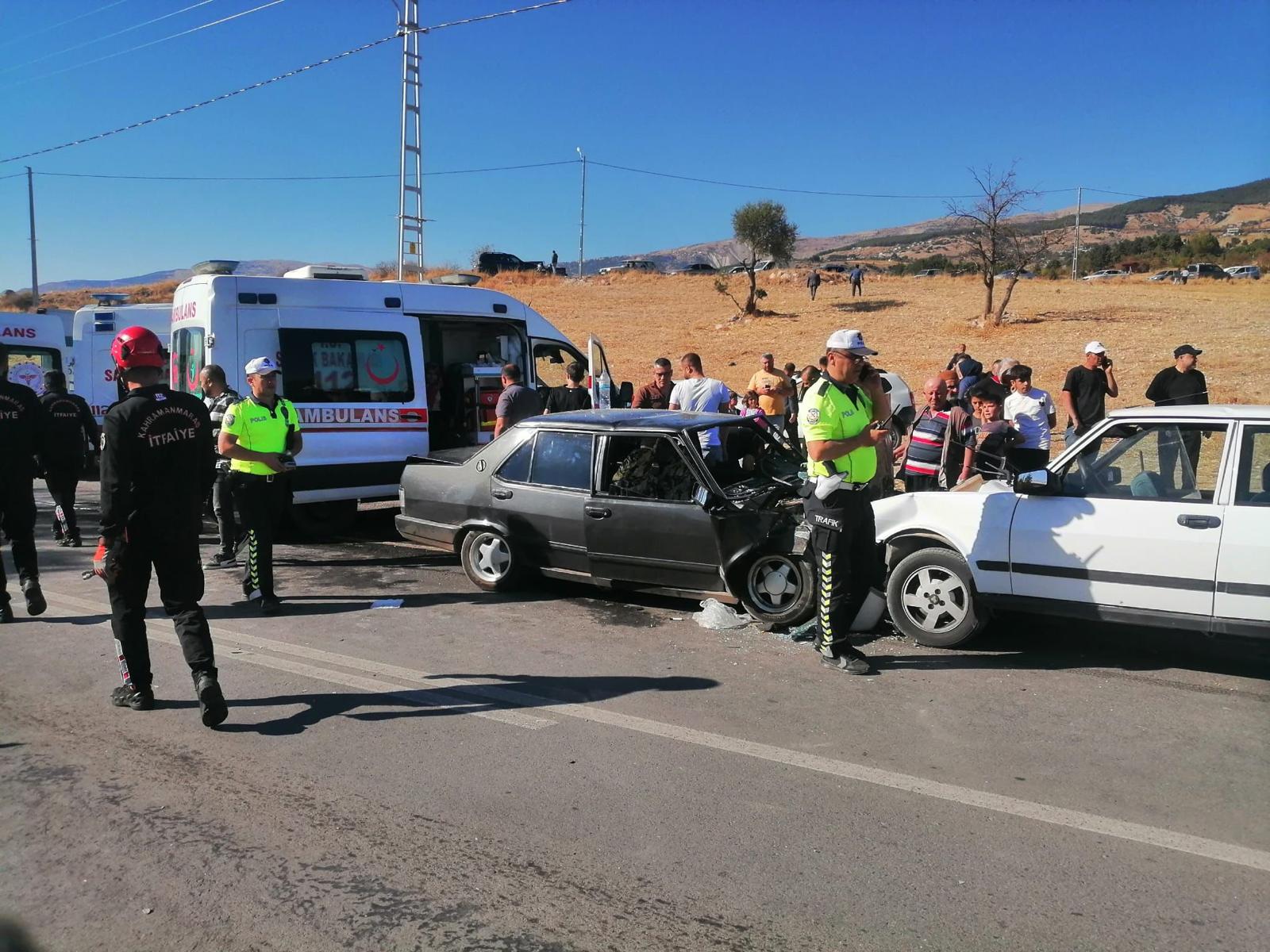 Kahramanmaraş’ta İki Otomobil Kafa Kafaya Çarpıştı 6 Yaralı2