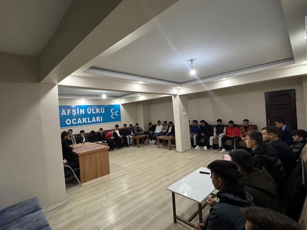 Ülkü Ocakları Dokuz Işık Doktrini Semineri Düzenledi