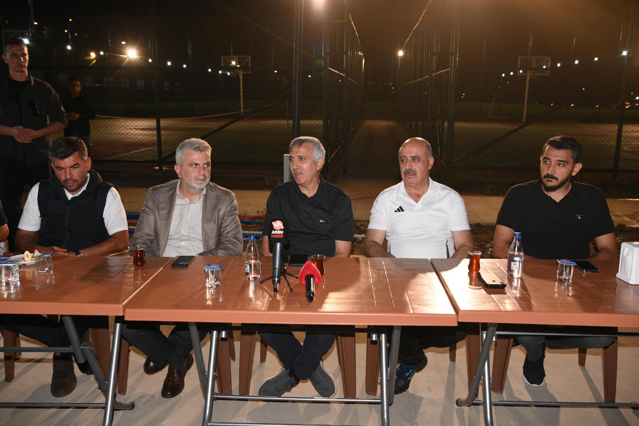 Vali Ünlüer Ve Başkan Görgel İstiklalspor’un Tesislerini Ziyaret Etti