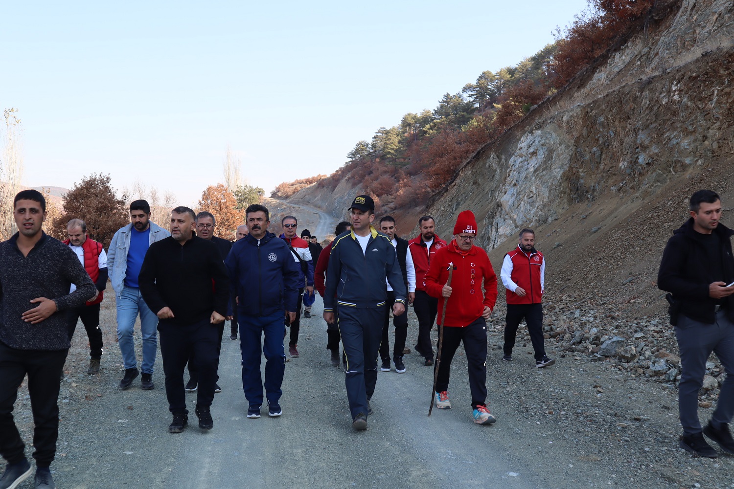 Afşin’de Doğa Yürüyüşü Etkinliği Düzenlendi (20)