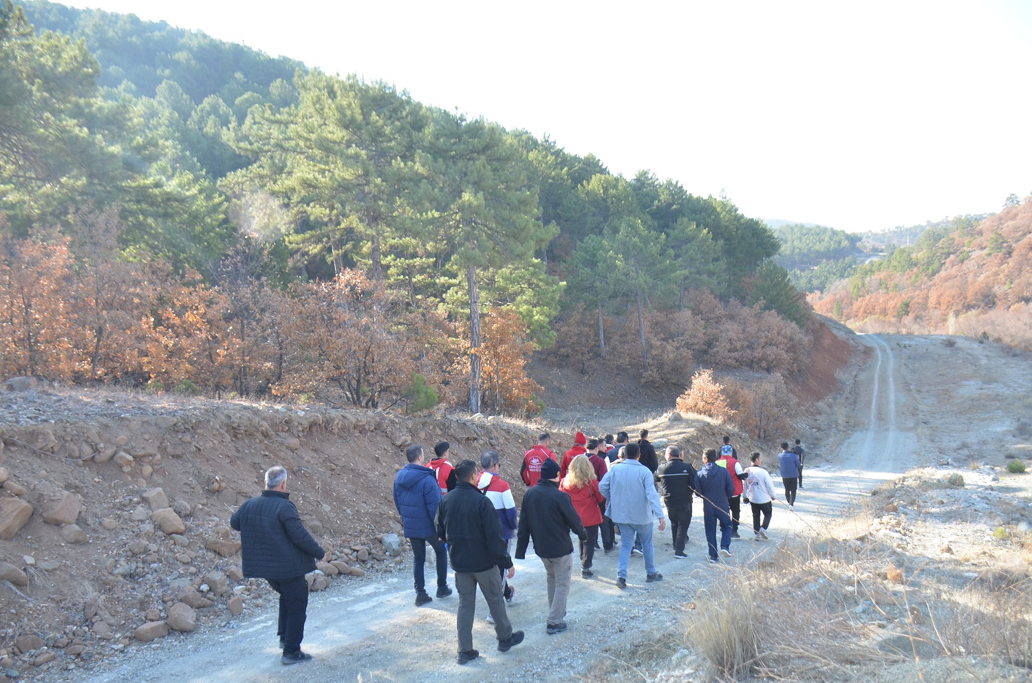 Afşin’de Doğa Yürüyüşü Etkinliği Düzenlendi (4)