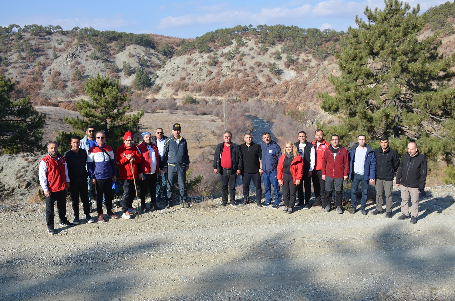 Afşin’de Doğa Yürüyüşü Etkinliği Düzenlendi (8)